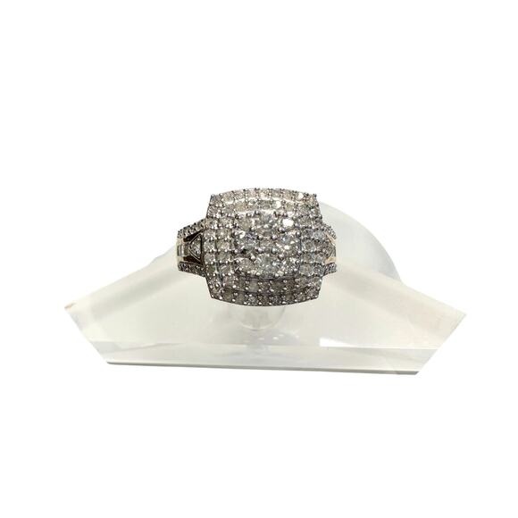 Beautiful 1.00 Carat Natural Cushion Cut Diamond Ring (14kt Gold Overlay) Size 7 - Picture 10 of 17
